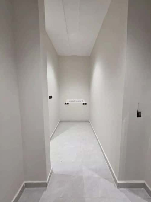 Villa 374 SQM facing East on 20m width street البيان، شرق الرياض، الرياض