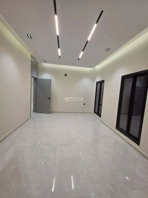 Villa 374 SQM facing East on 20m width street البيان، شرق الرياض، الرياض