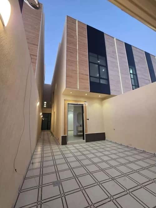 Floor 194 SQM with 5 bedrooms العوالي، غرب الرياض، الرياض