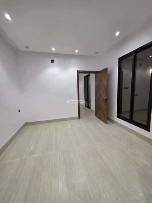 Floor 194 SQM with 5 bedrooms العوالي، غرب الرياض، الرياض