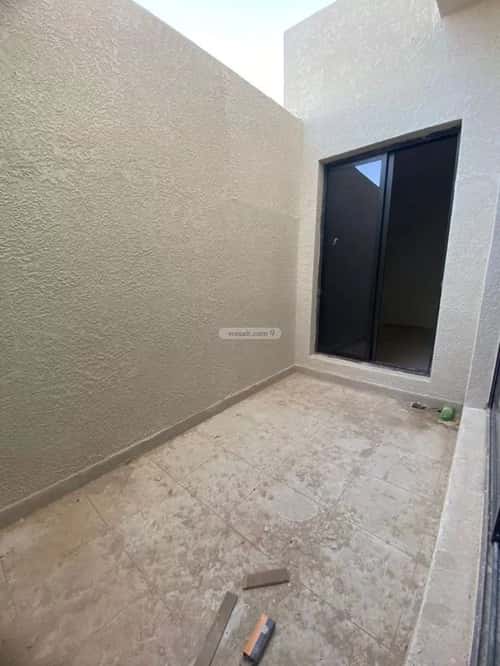 Floor 194 SQM with 5 bedrooms العوالي، غرب الرياض، الرياض