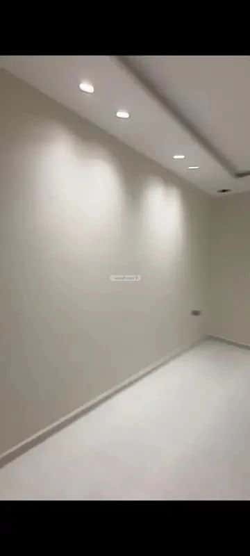 Floor 214 SQM with 6 Bedrooms Al-Janadriyah, East Riyadh, Riyadh