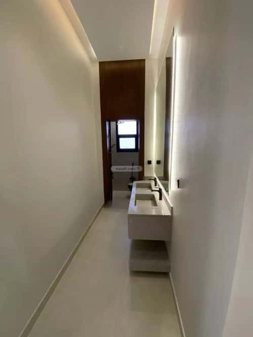 فيلا 242.86 متر مربع جنوبية على شارع 20م الجنادرية، شرق الرياض، الرياض