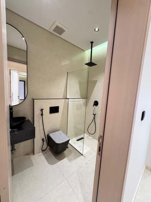 شقة 4 غرف في النزهة