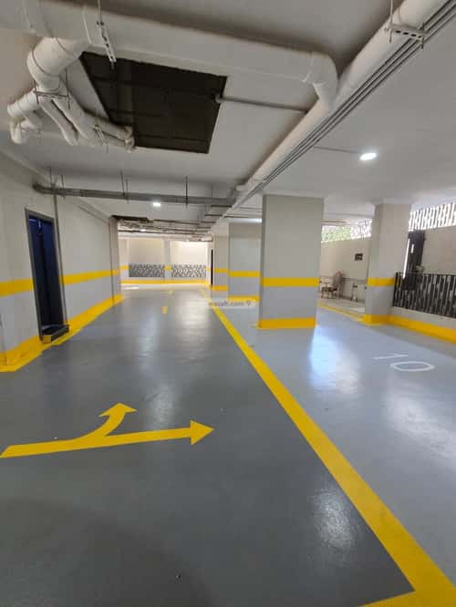 4 bedroom apartment in Al Sanabel