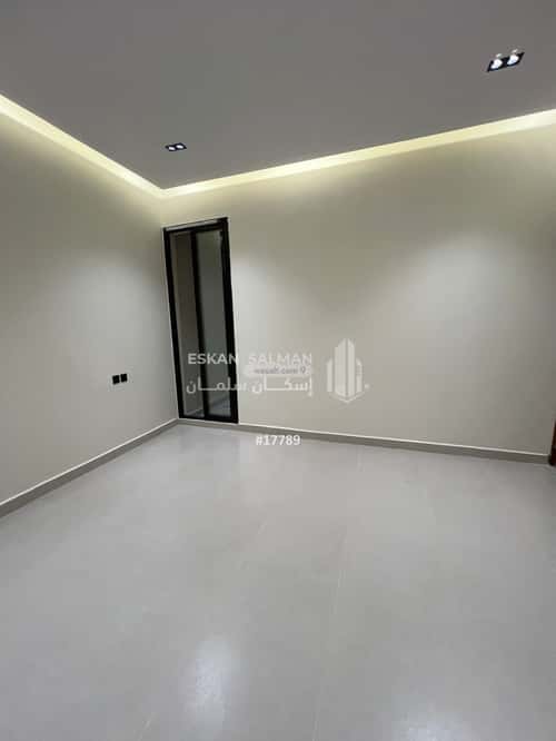 Floor 239 SQM with 6 bedrooms الجزيرة، بريدة
