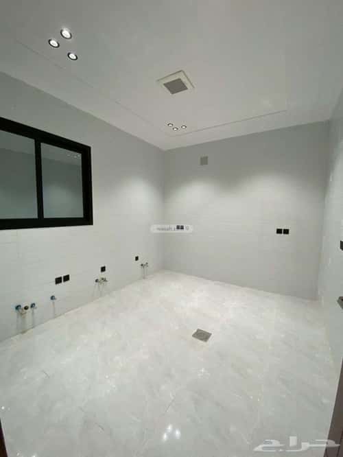 دور 248 متر مربع ب 7 غرف Dahiat Namar, West Riyadh, Riyadh