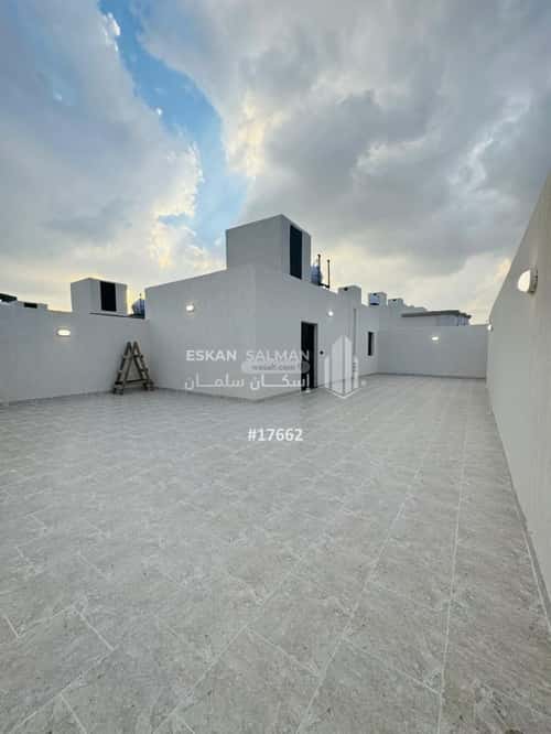 Villa 402 SQM facing North East on 12m width street ريحه، الطائف