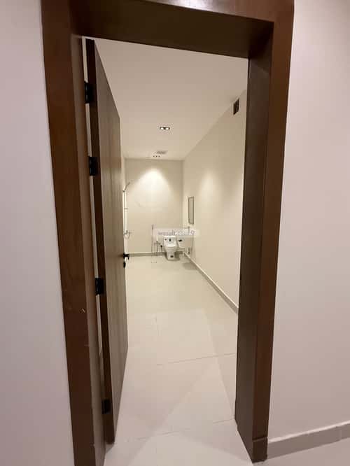 Floor 242 SQM with 4 bedrooms الخليج، شرق الرياض، الرياض