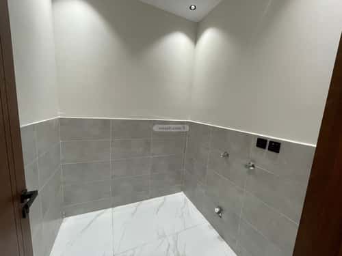 Floor 267 SQM with 6 Bedrooms Al Rihab 1, Jazan