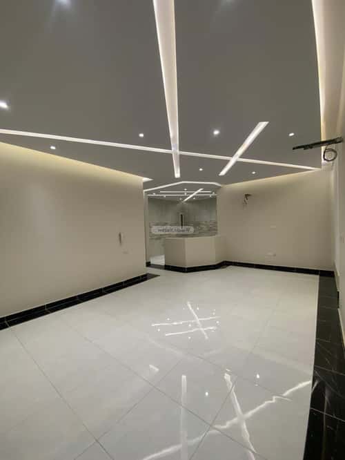 Apartment with 6 Bedrooms Mraykh, East Jeddah, Jeddah