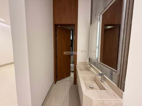 6 bedroom villa in Al Mahdiyyah