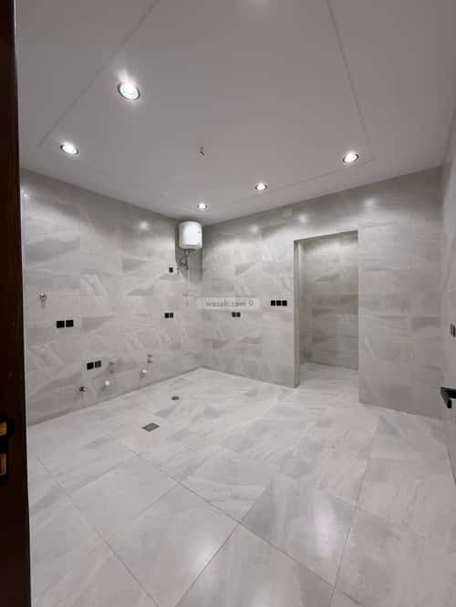 Apartment with 5 Bedrooms Al-Raqi, Khamis Mushait