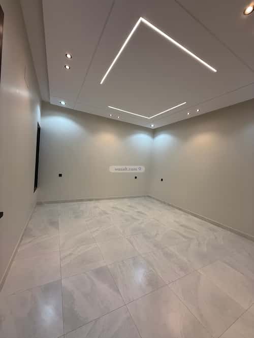 Apartment with 5 Bedrooms Al-Raqi, Khamis Mushait