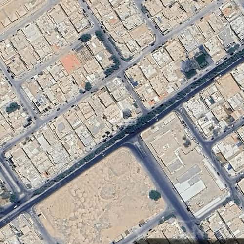 Villa 930 SQM Facing South on 25m Width Street Ar-Rawdah, East Riyadh, Riyadh
