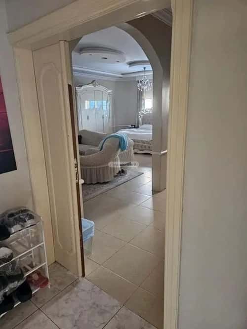 فيلا 810 متر مربع غربية على شارع 20م الخليج، شرق الرياض، الرياض