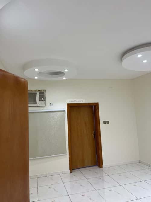 Apartment with 4 Bedrooms Naaman, Khamis Mushait