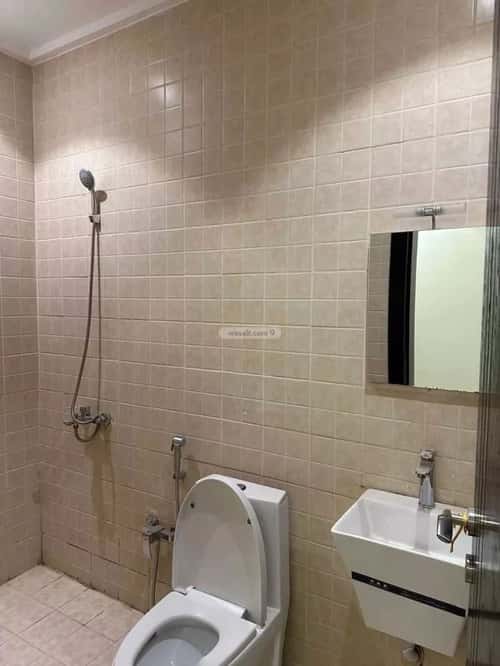 Apartment with 5 bedrooms التعاون، شمال الرياض، الرياض