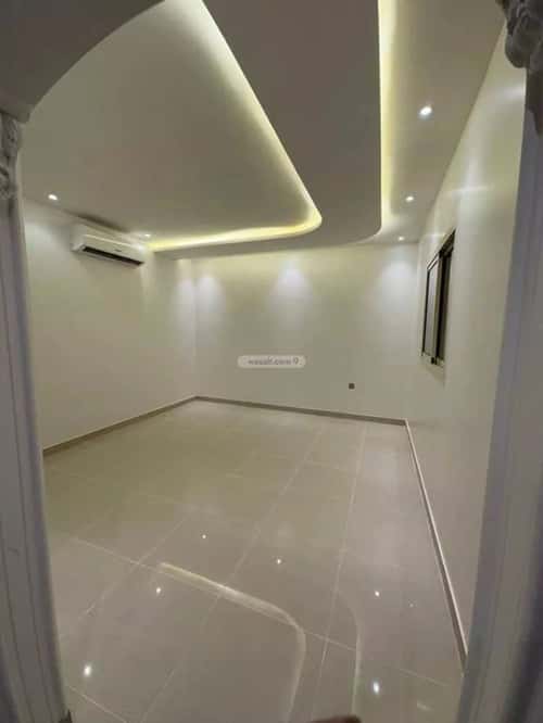 Apartment with 5 Bedrooms At-Taawun, North Riyadh, Riyadh