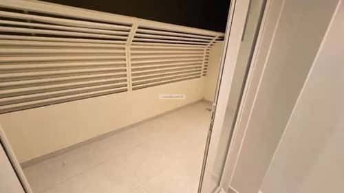 Floor 900 SQM with 3 Bedrooms Al-Aqeek, North Riyadh, Riyadh