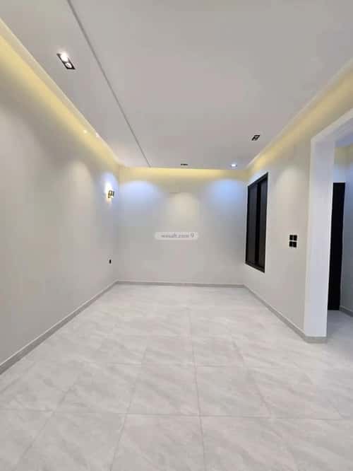 Floor 217 SQM with 6 bedrooms الوسام، خميس مشيط