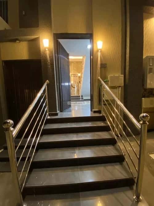 Floor 211 SQM with 6 bedrooms اليرموك، خميس مشيط