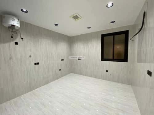 Floor 211 SQM with 6 bedrooms اليرموك، خميس مشيط