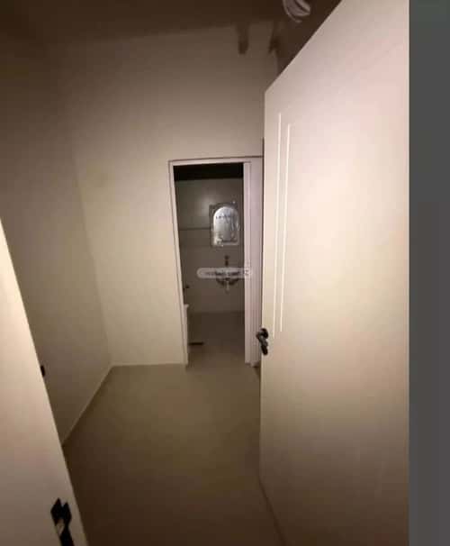 4 bedroom apartment in Al Rabwa