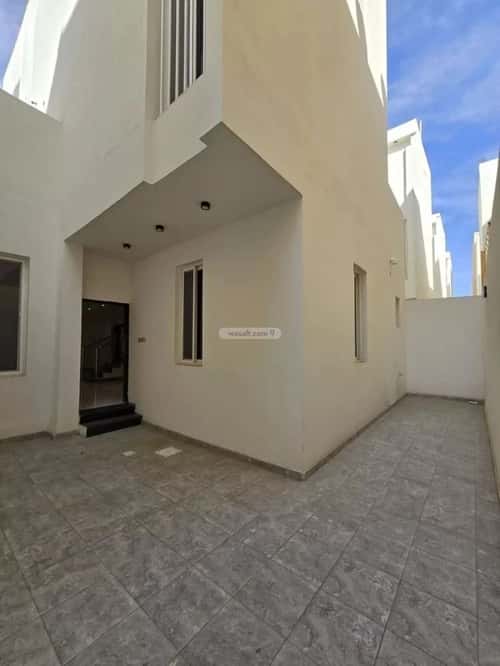 Villa 300 SQM Facing North on 15m Width Street The Diriyah, Khamis Mushait