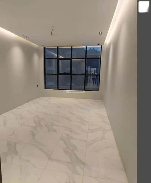 فيلا 250 متر مربع شمالية على شارع 15م الياقوت، شمال جدة، جدة