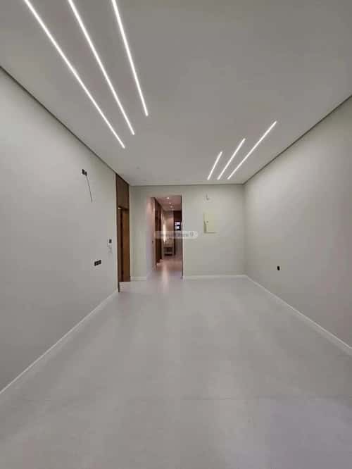 Apartment with 6 Bedrooms Al-Sharafiya, Abha