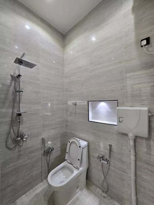 شقة ب 7 غرف الزهور، أبها