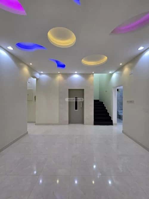 Villa 300 SQM Facing West on 15m Width Street The Light, Khamis Mushait