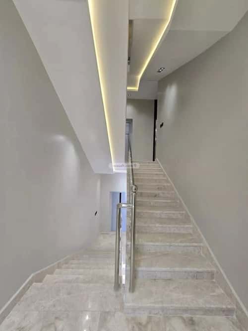 Floor 355 SQM with 8 bedrooms المعلاة، أحد رفيدة