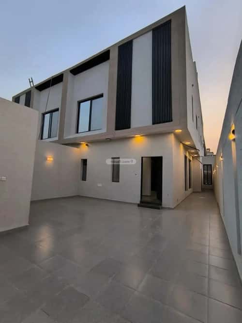 Villa 290 SQM Facing South on 15m Width Street Al Salyhyah, East Jeddah, Jeddah