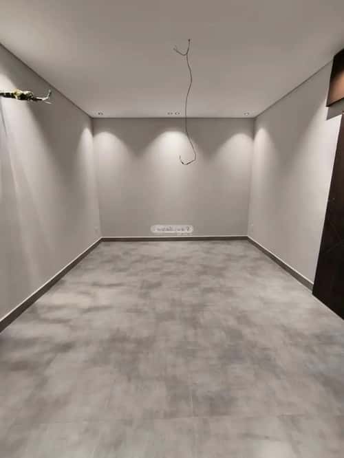 Villa 290 SQM Facing South on 15m Width Street Al Salyhyah, East Jeddah, Jeddah