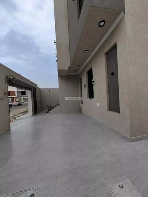 Villa 435 SQM Facing North on 15m Width Street Al Salyhyah, East Jeddah, Jeddah