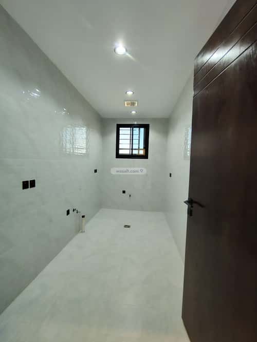 Apartment with 7 Bedrooms Al-Yarmouk, Khamis Mushait