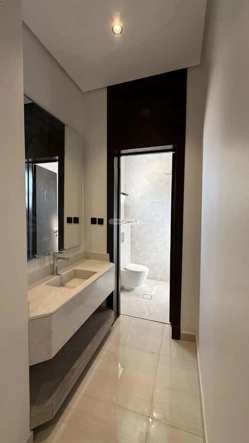 Floor 84 SQM with 5 bedrooms عكاظ، جنوب الرياض، الرياض