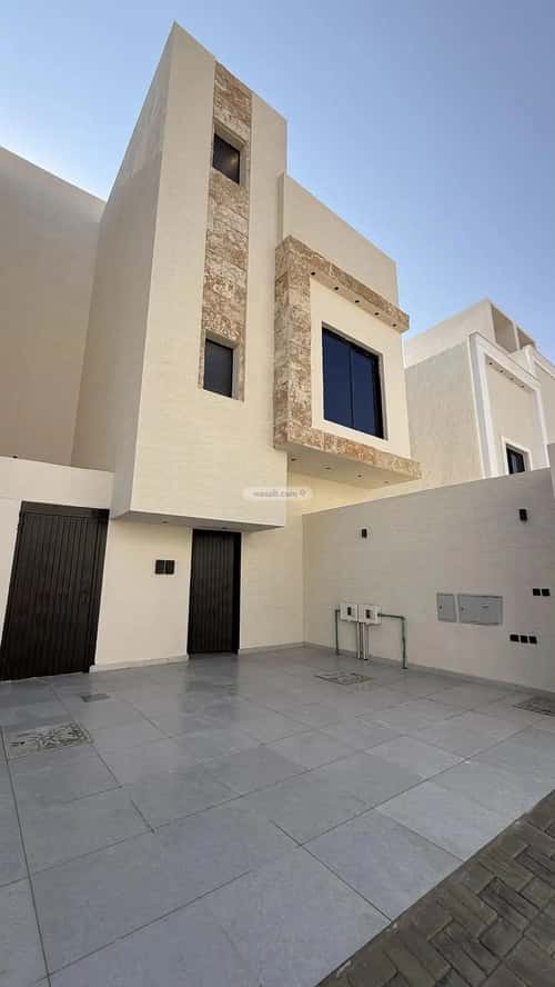 Floor 84 SQM with 5 Bedrooms Okaz, South Riyadh, Riyadh