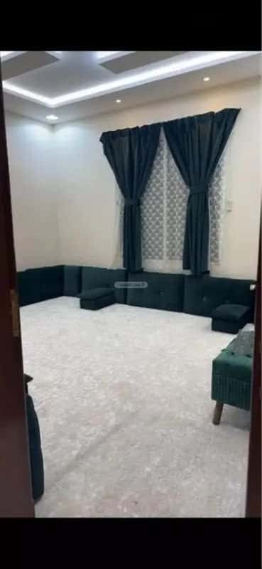 فيلا 7 غرف في عكاظ