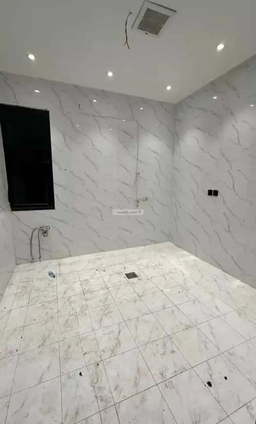 Apartment with 4 Bedrooms Bader, South Riyadh, Riyadh