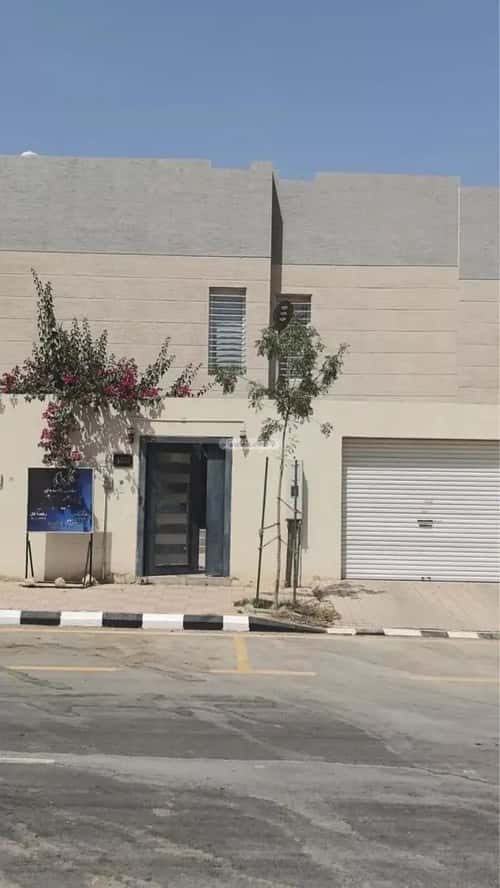 Villa 200 SQM Facing South West on 15m Width Street King Khalid Int.Airport, North Riyadh, Riyadh