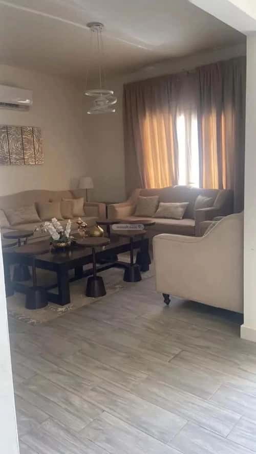 فيلا 200 متر مربع جنوبية غربية على شارع 15م مطار الملك خالد الدولي، شمال الرياض، الرياض