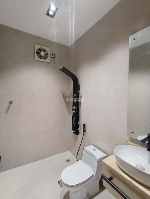 Apartment with 4 bedrooms الروضة، جازان