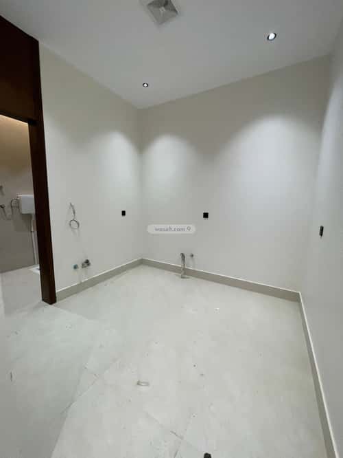 شقة ب 7 غرف الجامعيين، خميس مشيط