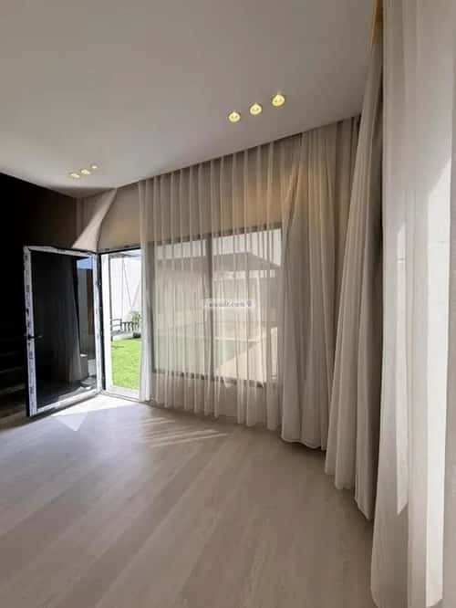 Villa 280 SQM Facing East on 20m Width Street Al Wahah, East Jeddah, Jeddah