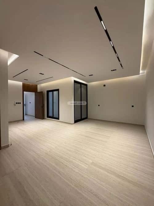 Floor 225 SQM with 6 bedrooms عكاظ، جنوب الرياض، الرياض