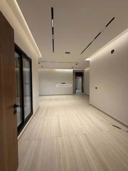 Floor 198 SQM with 4 Bedrooms Okaz, South Riyadh, Riyadh