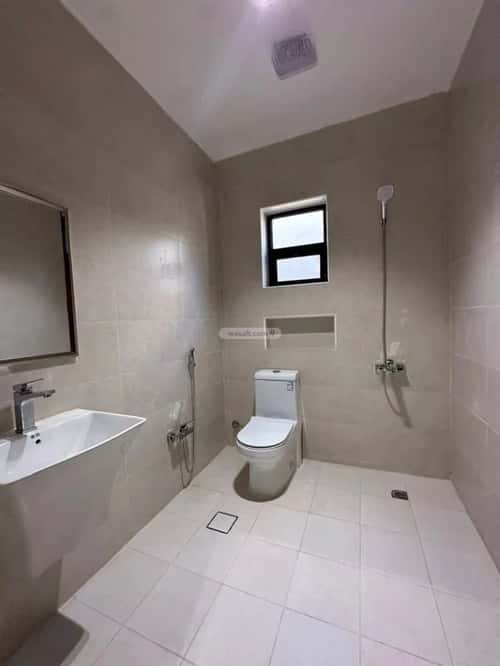 Floor 186 SQM with 4 bedrooms عكاظ، جنوب الرياض، الرياض